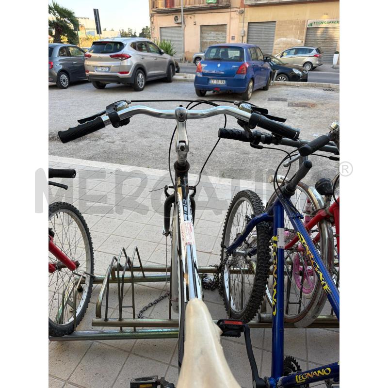 BICICLETTA UOMO TOURING TREKKING LINE | Mercatino dell'Usato Trapani via libica 4