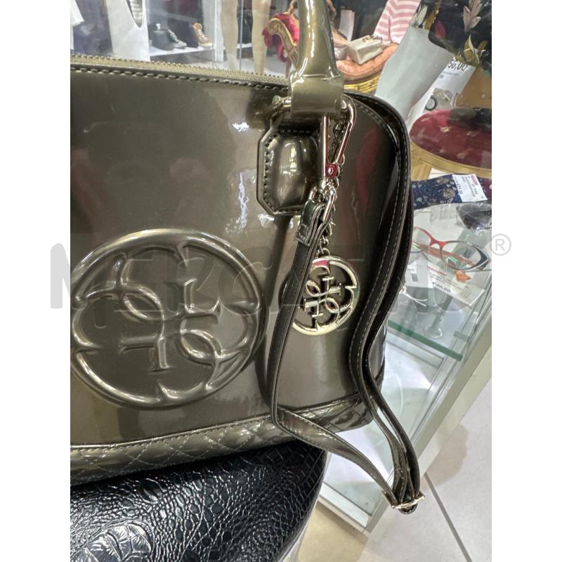 BORSA DONNA GUESS VERE MILITARE LUCIDA  | Mercatino dell'Usato Trapani via libica 2