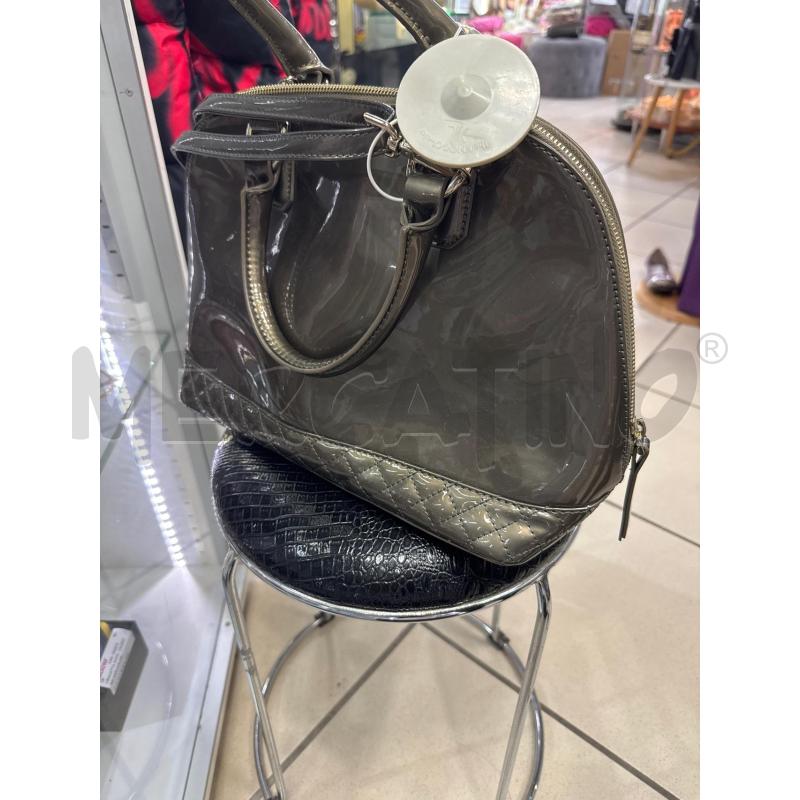 BORSA DONNA GUESS VERE MILITARE LUCIDA  | Mercatino dell'Usato Trapani via libica 3
