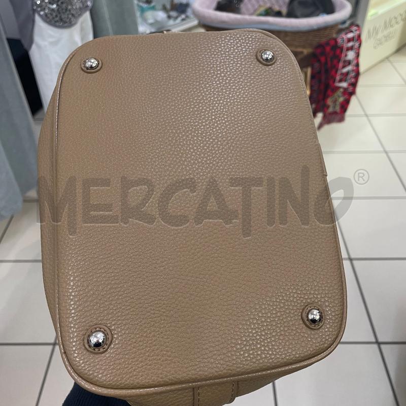 BORSA DONNA THUN A SECCHIELLO A FIORI | Mercatino dell'Usato Trapani via  libica