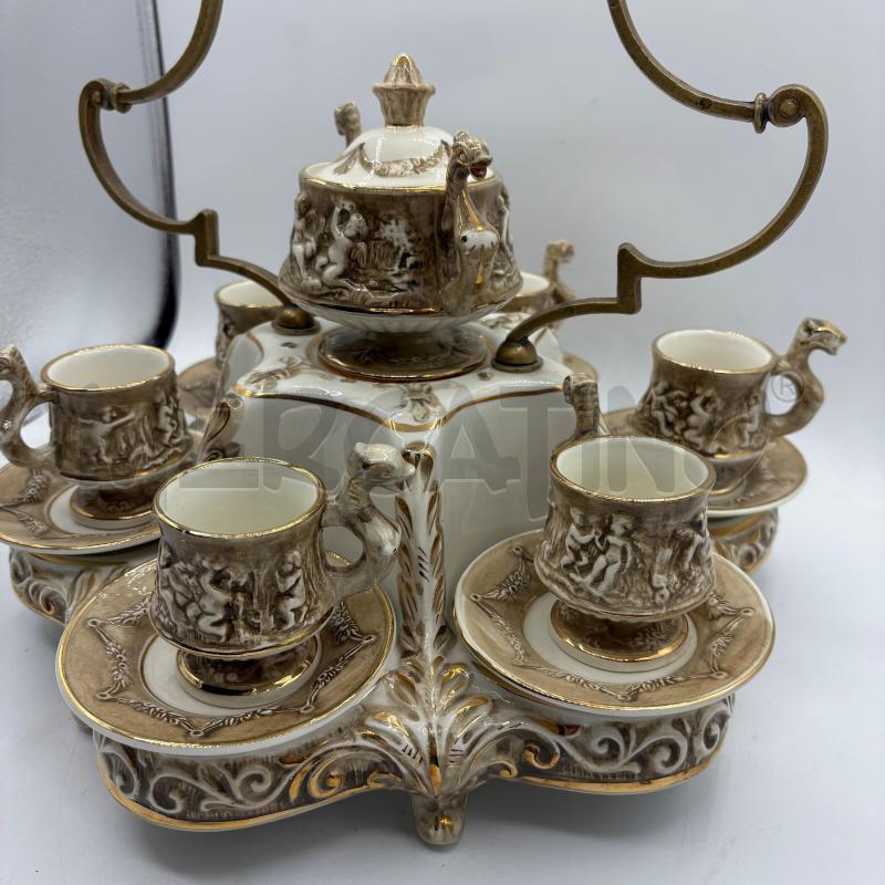 CAFFE' SET CAPODOIMONTE CON ALZATINA E ZUCCHERIERA  | Mercatino dell'Usato Trapani via libica 3