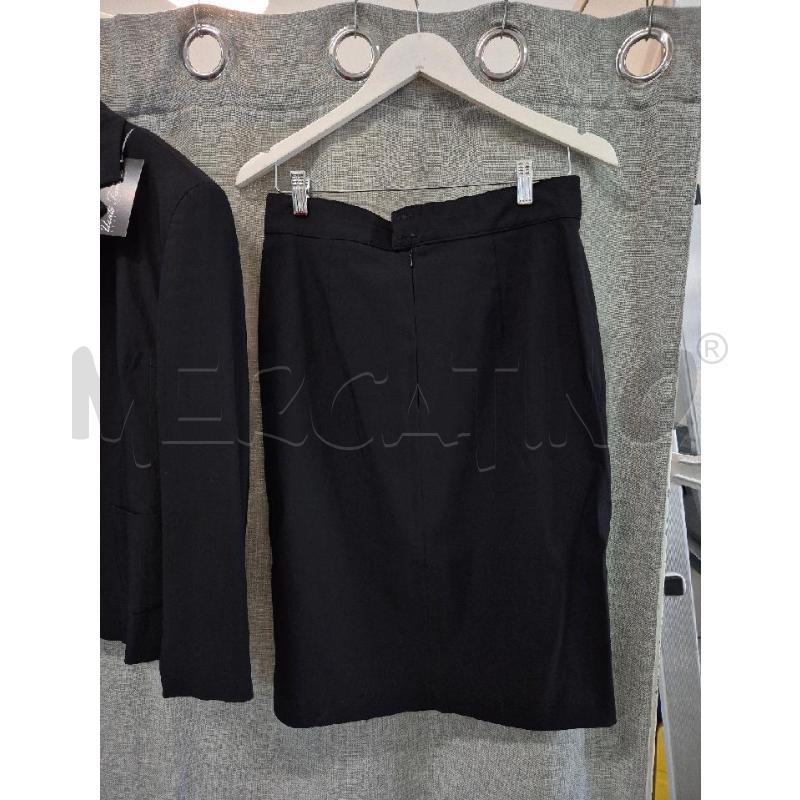 COMPLETO DONNA D&G NERO INTERNO ROSSO  | Mercatino dell'Usato Trapani via libica 3