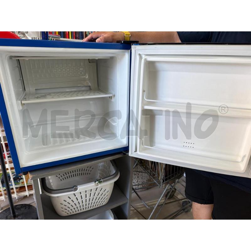 CONGELATORE AZZURRO | Mercatino dell'Usato Trapani via libica 3