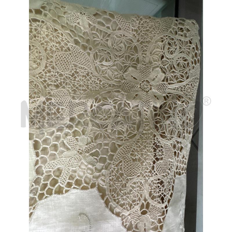 COPRI LETTO MATRIMONIALE BEGIE BURANO | Mercatino dell'Usato Trapani via libica 3