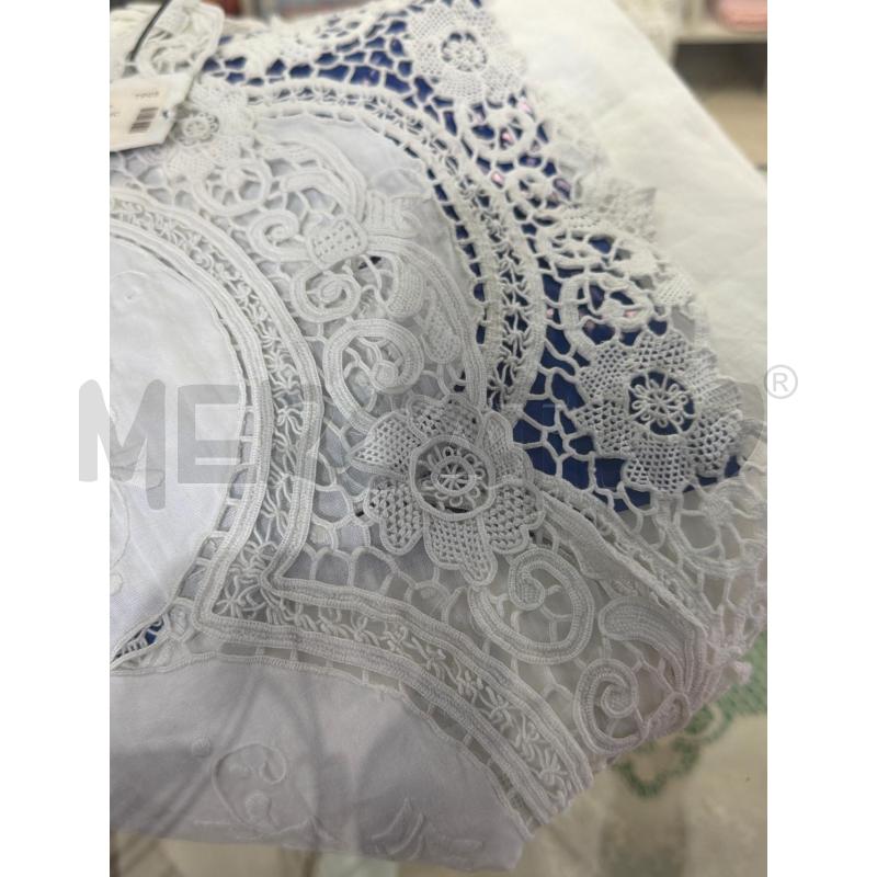 COPRI LETTO STYLE ENCORE LINO BIANCO | Mercatino dell'Usato Trapani via libica 3