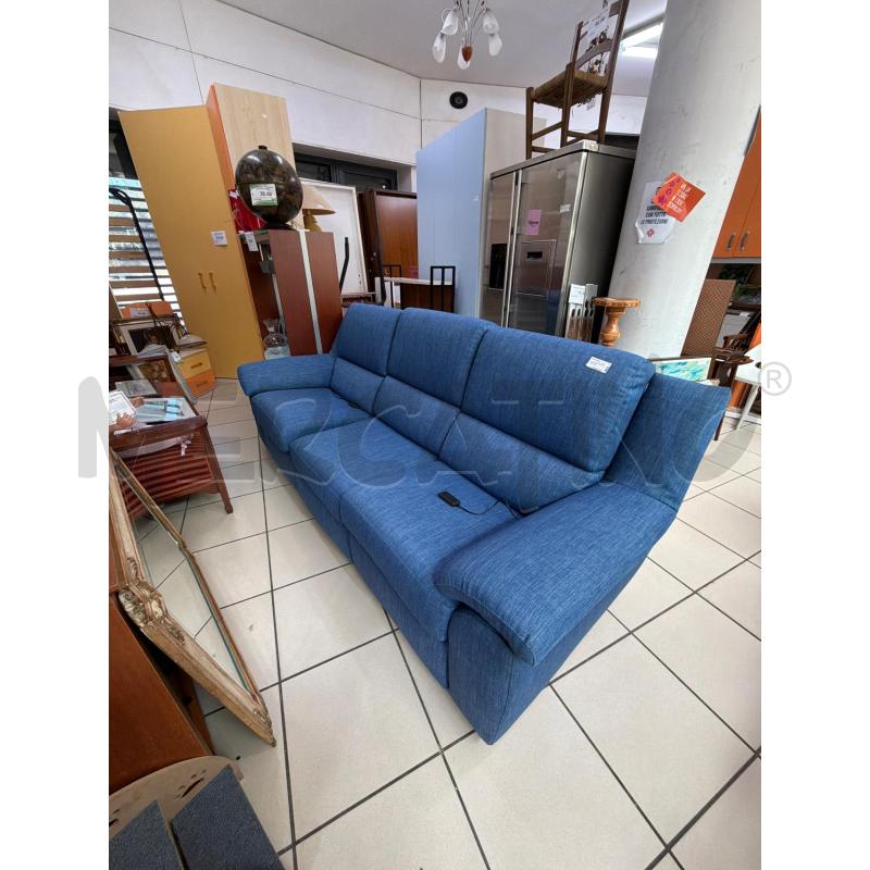 DIVANO ELETTRICO POLTRONE SOFA' | Mercatino dell'Usato Trapani via libica 1