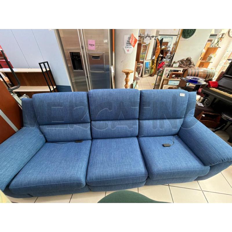 DIVANO ELETTRICO POLTRONE SOFA' | Mercatino dell'Usato Trapani via libica 4