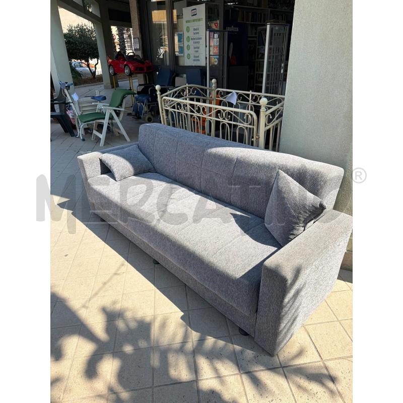 DIVANO LETTO GRIGIO CLIK CLAK | Mercatino dell'Usato Trapani via libica 2