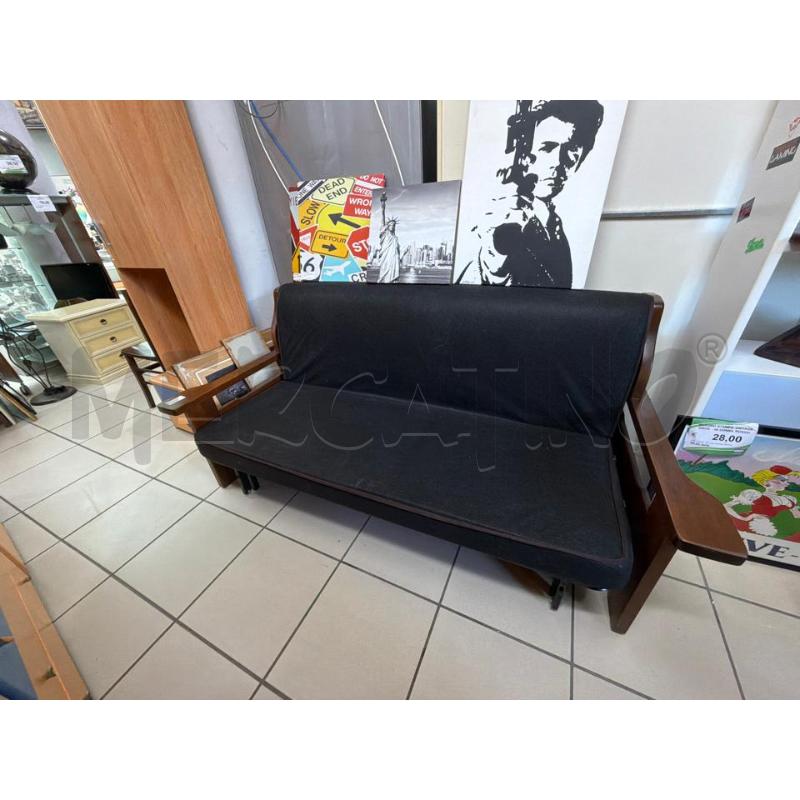 DIVANO LETTO MATRIMONIALE  | Mercatino dell'Usato Trapani via libica 2