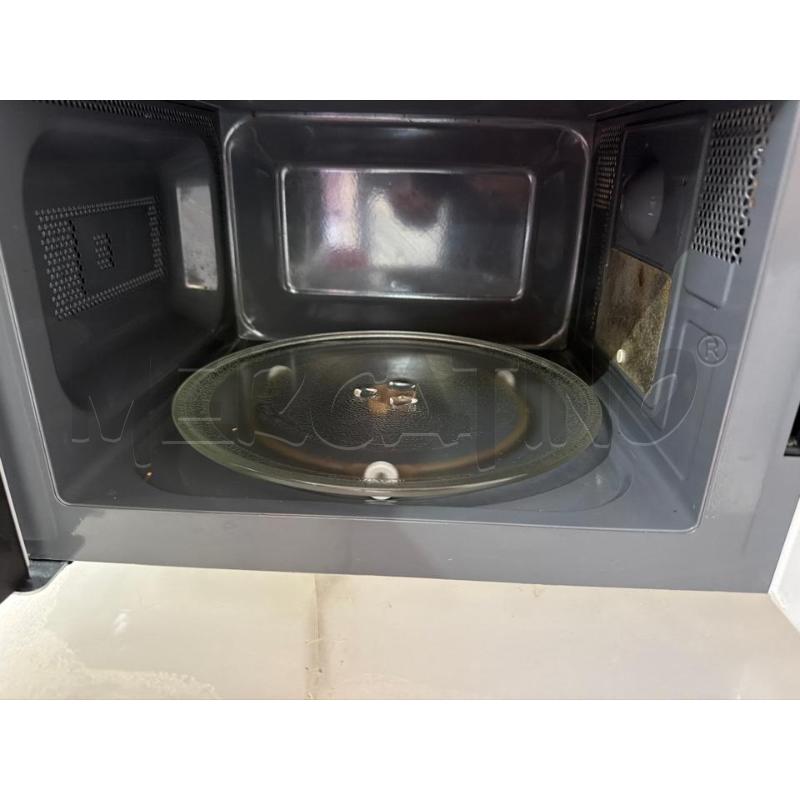 FORNO MICROONDE SAMSUNG  | Mercatino dell'Usato Trapani via libica 2