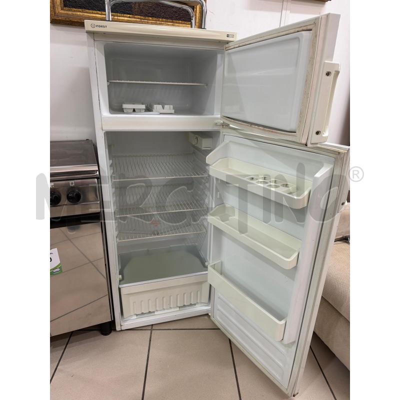 FRIGORIFERO INDESIT BIANCO  | Mercatino dell'Usato Trapani via libica 2