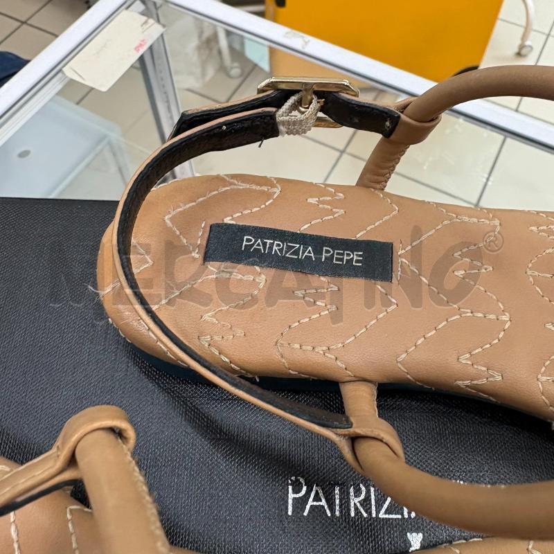INFRADITO DONNA PATRIZIA PEPE BEIGE  | Mercatino dell'Usato Trapani via libica 3