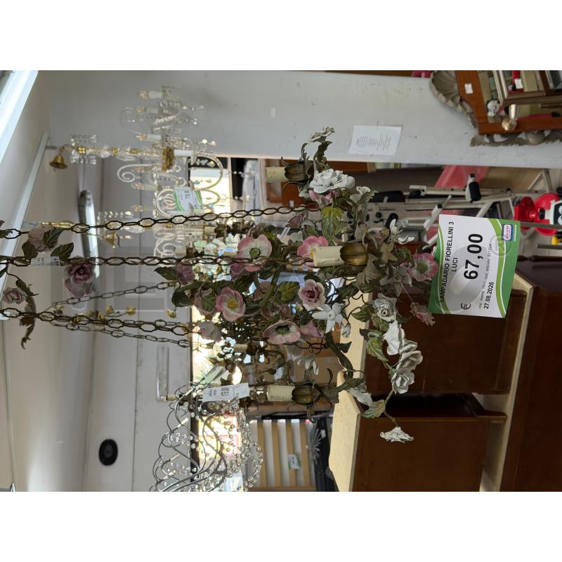LAMPADARIO FIORELLINI 3 LUCI  | Mercatino dell'Usato Trapani via libica 1