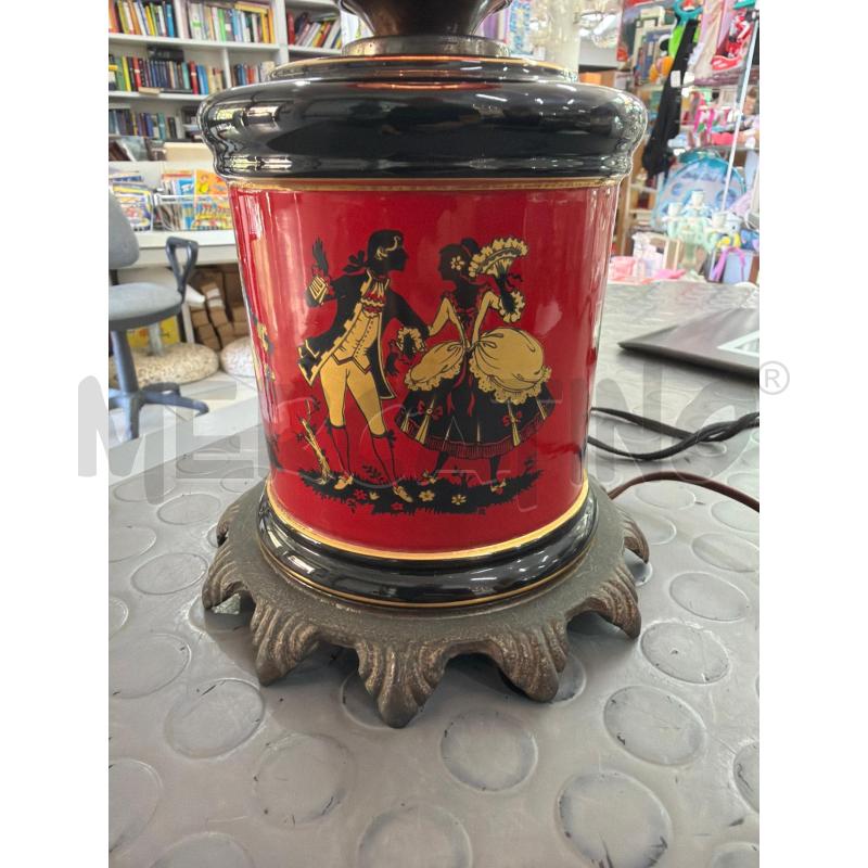 LAMPADA DA TAVOLO PORCELLANA E VETRO ROSSO EMPAIRE  | Mercatino dell'Usato Trapani via libica 2