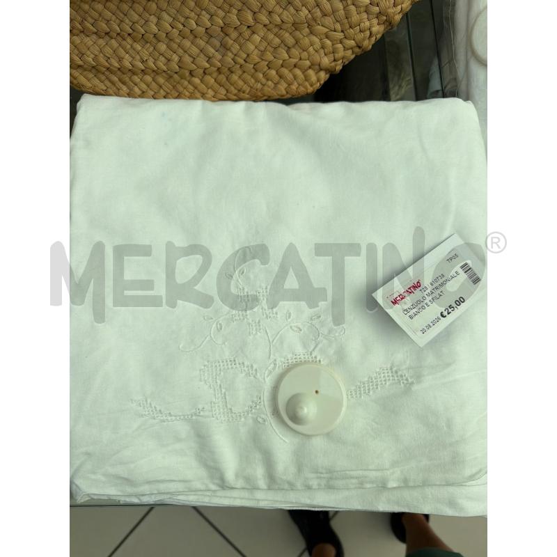 LENZUOLO MATRIMONIALE BIANCO E SFILATO | Mercatino dell'Usato Trapani via libica 1