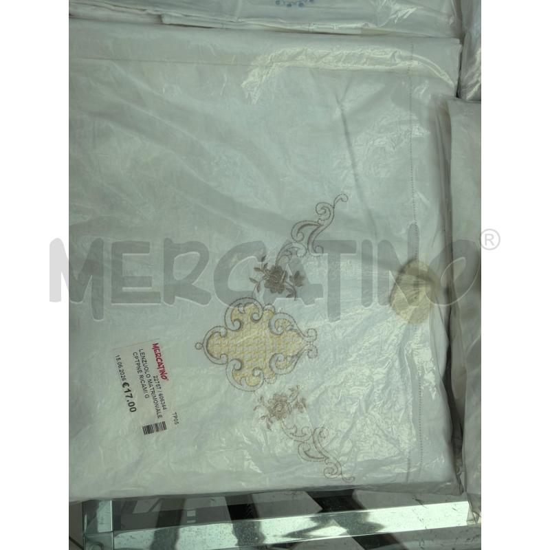 LENZUOLO MATRIMONIALE CPTPNE RICAMI GIALLO E BEGIE | Mercatino dell'Usato Trapani via libica 1