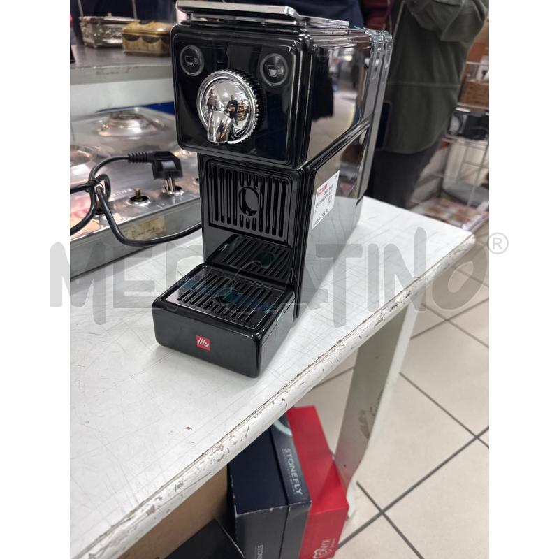 MACCHINA CAFFE' ILLY X.3 | Mercatino dell'Usato Trapani via libica 1