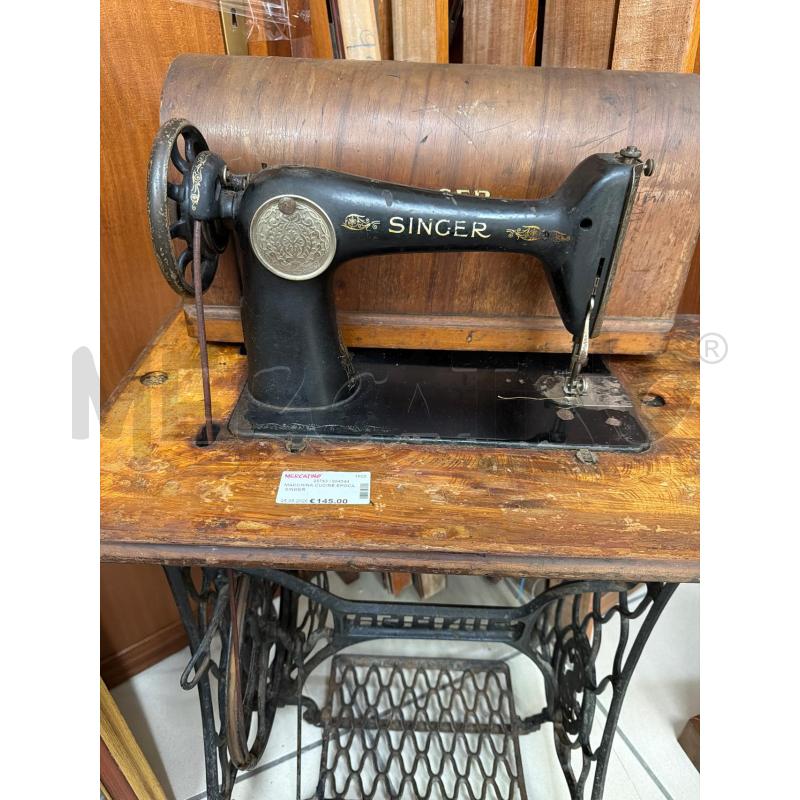 MACCHINA CUCIRE EPOCA SINGER | Mercatino dell'Usato Trapani via libica 2