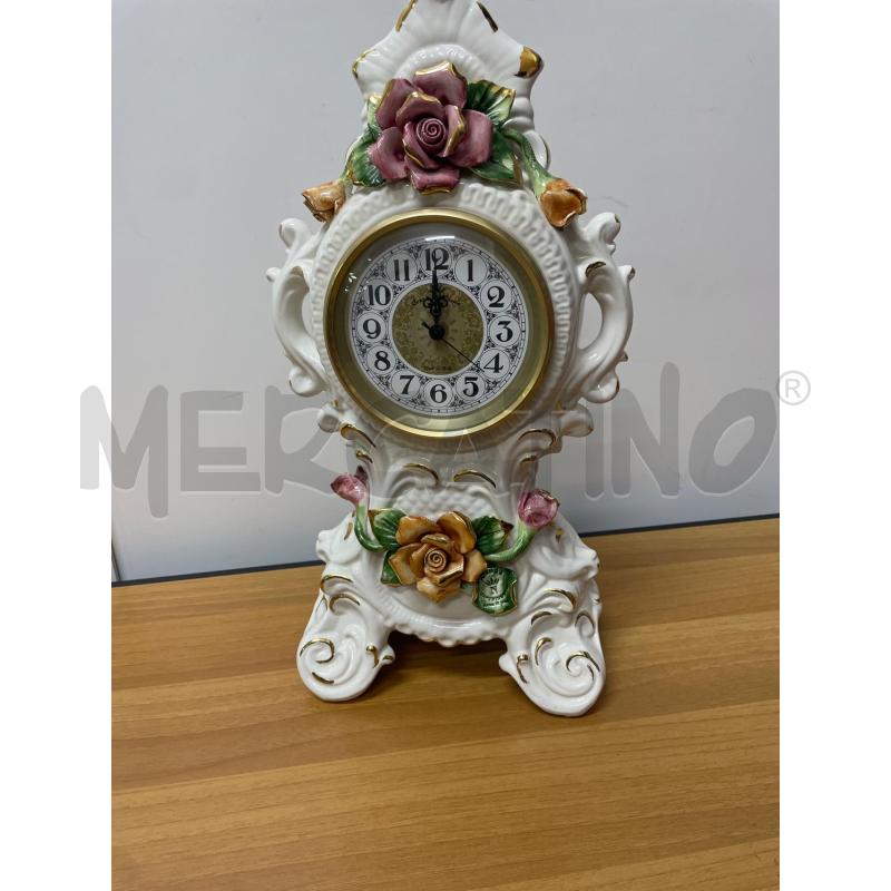 OROLOGIO CAPOPDIMONTE RILIEVO ROSE | Mercatino dell'Usato Trapani via libica 1
