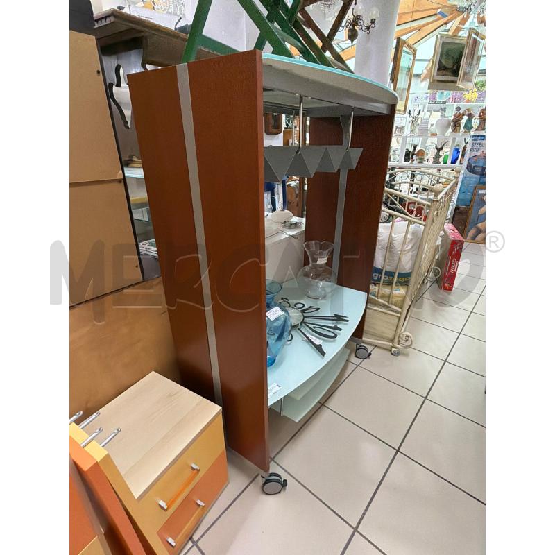 PARETE ATTREZZATA VETRO E MENSOLE  | Mercatino dell'Usato Trapani via libica 2