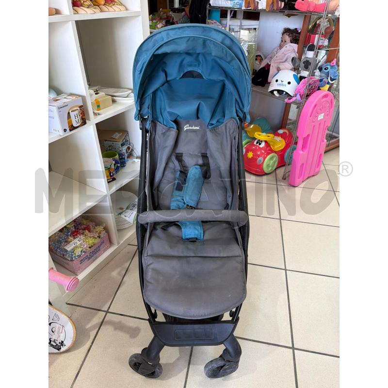 PASSEGGINO GIORDANI NERO E VERDE | Mercatino dell'Usato Trapani via libica 2