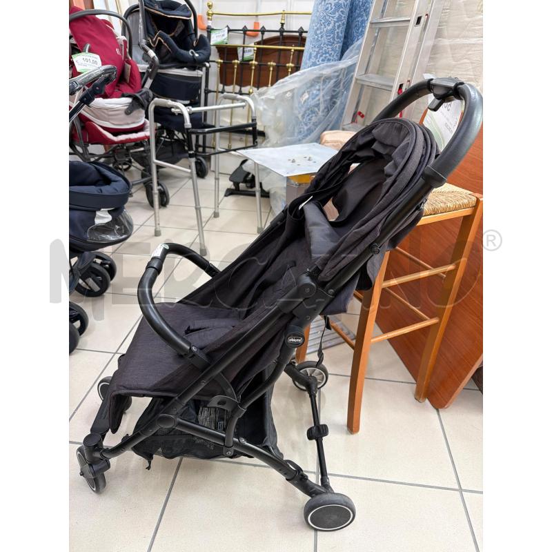 PASSEGGINO NERO CHICCO | Mercatino dell'Usato Trapani via libica 2