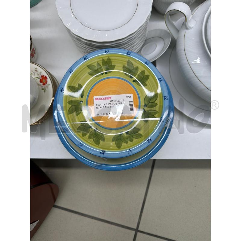 PIATTI PZ. FOGLIE ARANCIO E BLU 6+6  | Mercatino dell'Usato Trapani via libica 1