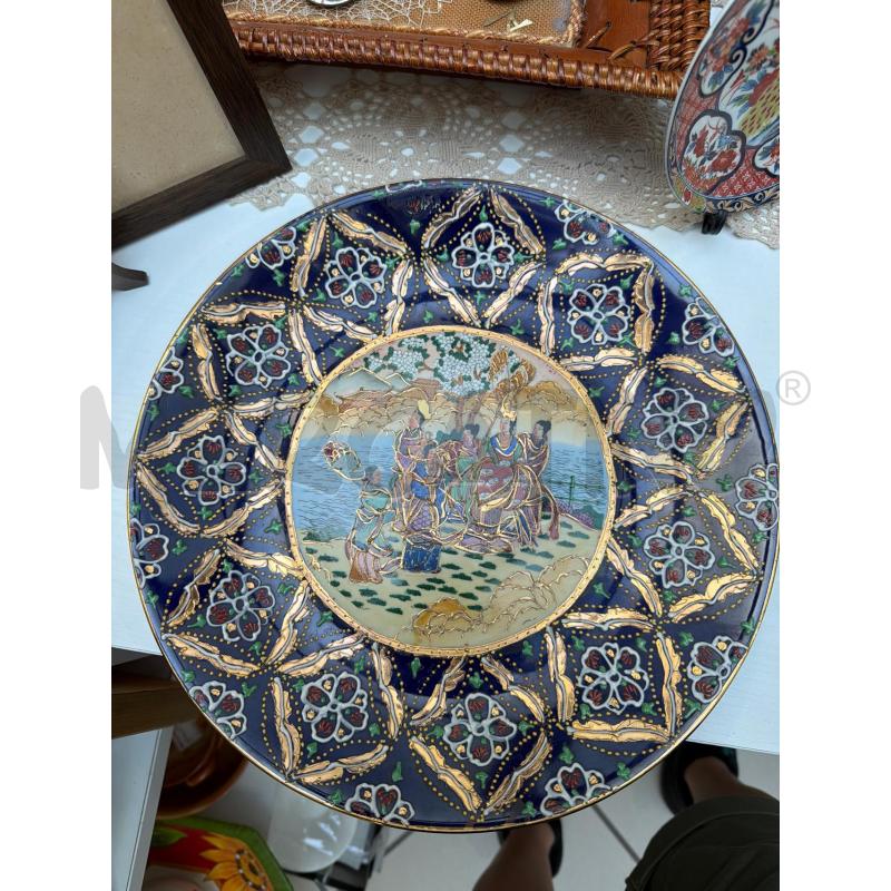 PIATTO BLU ORIENTALE BLU E DORATO  | Mercatino dell'Usato Trapani via libica 1
