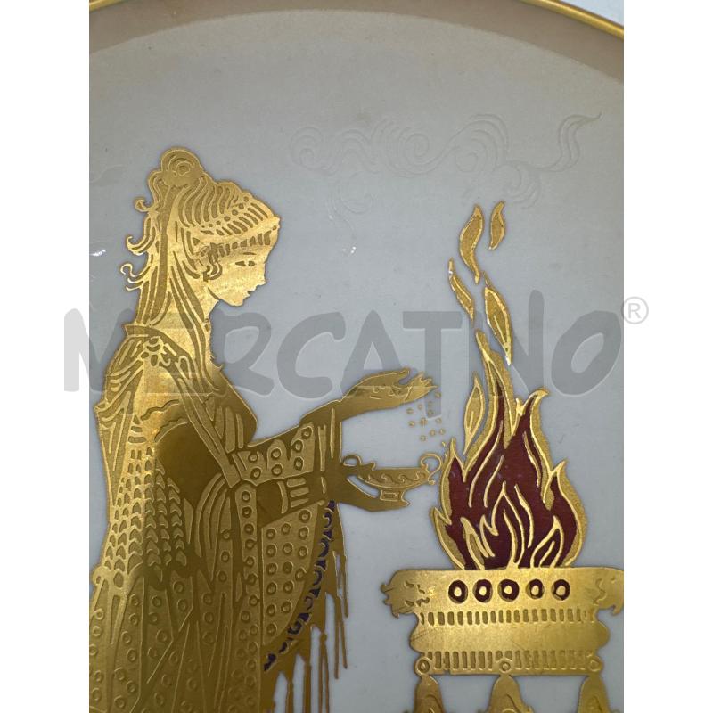 PIATTO DECORATO DORATO ELEMENTO FUOCO | Mercatino dell'Usato Trapani via libica 2