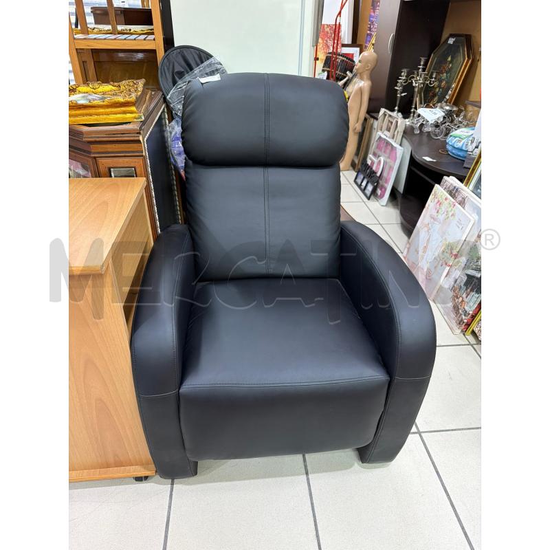 POLTRONA NERA RELAX | Mercatino dell'Usato Trapani via libica 1
