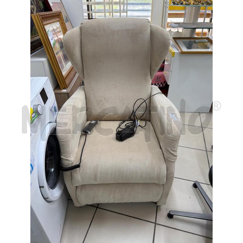 POLTRONA RELAX ALZA IN PIEDI BEIGE  | Mercatino dell'Usato Trapani via libica 1