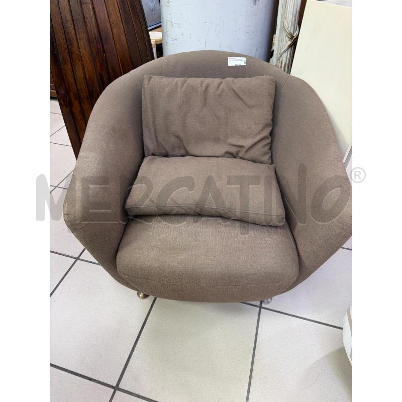 POLTRONA TESSUTO GRIGIO  | Mercatino dell'Usato Trapani via libica 1