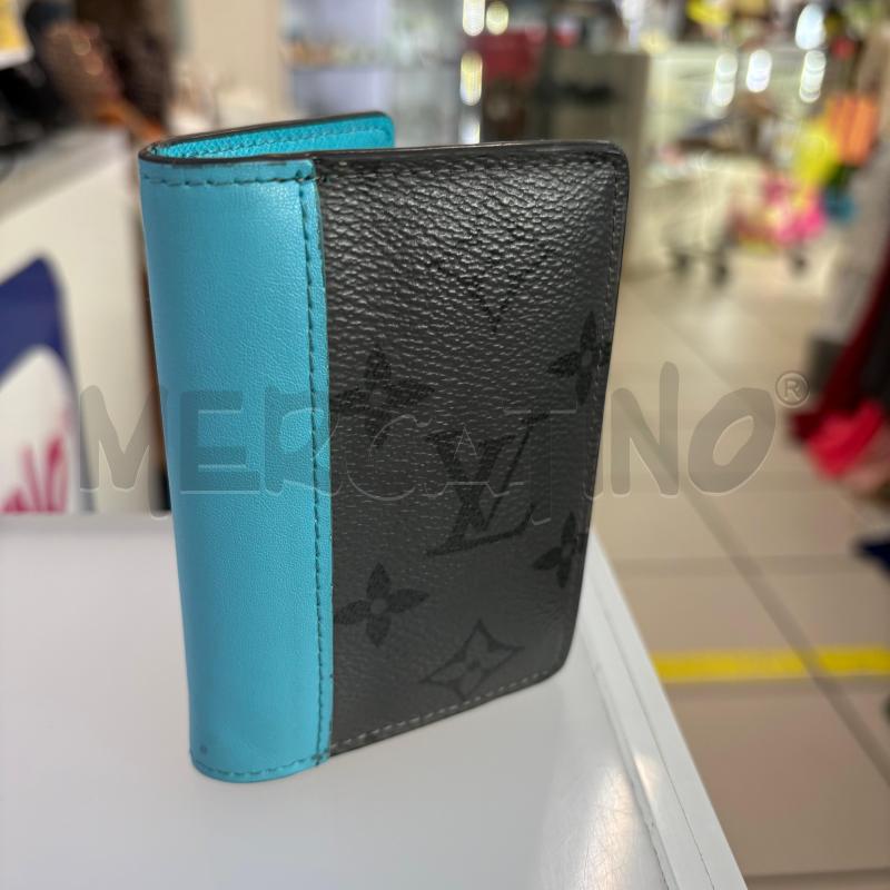 PORTA CARTE LOUIS VUITTON GRIGIO E CELESTE  | Mercatino dell'Usato Trapani via libica 4