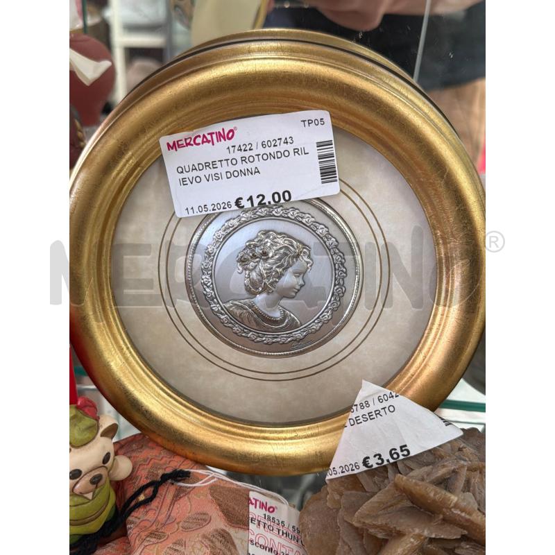 QUADRETTO ROTONDO RILIEVO VISI DONNA GARENZIA | Mercatino dell'Usato Trapani via libica 1