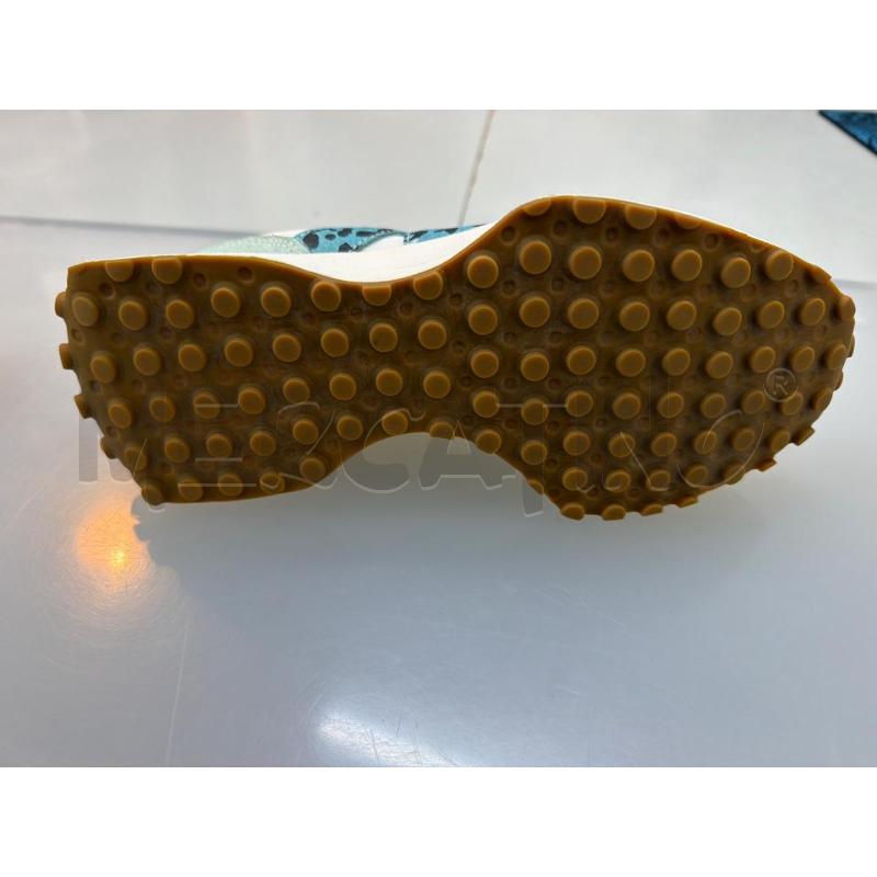 SCARPE DONNA N BALANCE BIANCHI E CELESTI  | Mercatino dell'Usato Trapani via libica 4