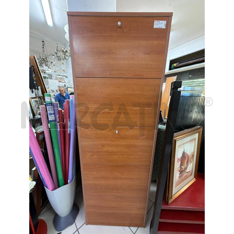 SCARPIERA 5 RIPIANI COLORE NOCE | Mercatino dell'Usato Trapani via libica 1
