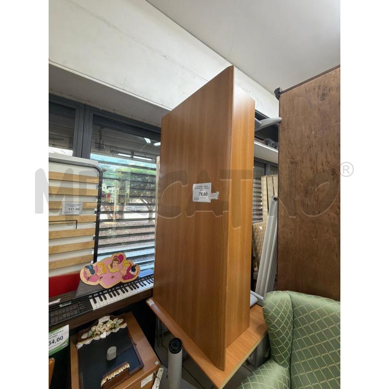 SCRIVANIA UFFICIO MARRONE PIEDI METALLO 100X80 | Mercatino dell'Usato Trapani via libica 2