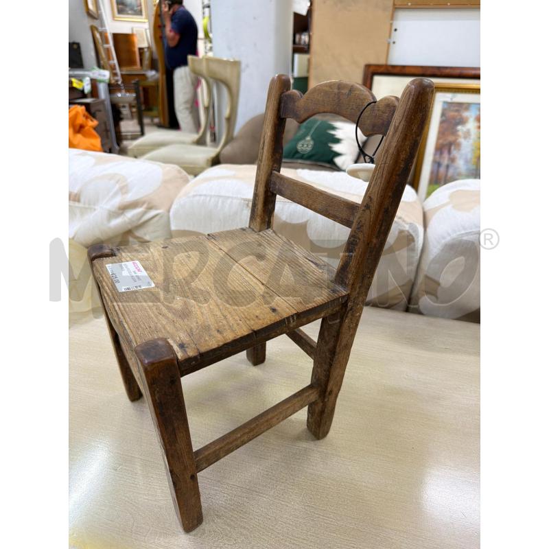 SEDIA PICCOLA IN LEGNO EPOCA | Mercatino dell'Usato Trapani via libica 2