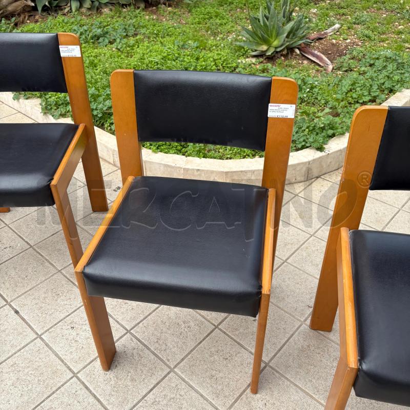 SEDIE PZ. 4 DESIGN SCANDINAVO SIMIL PELLE | Mercatino dell'Usato Trapani via libica 2