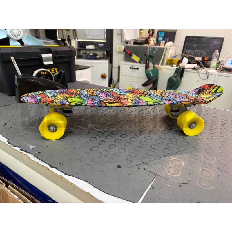 SKATEBOARD MULTI COLORE | Mercatino dell'Usato Trapani via libica 3