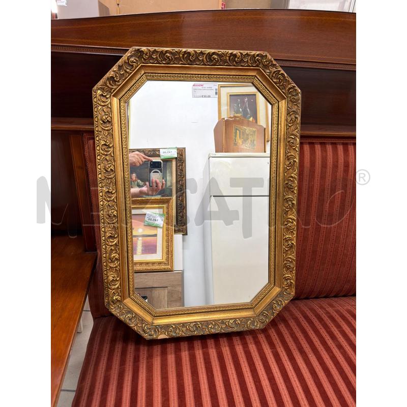 SPECCHIO CORNICE DORATO | Mercatino dell'Usato Trapani via libica 1