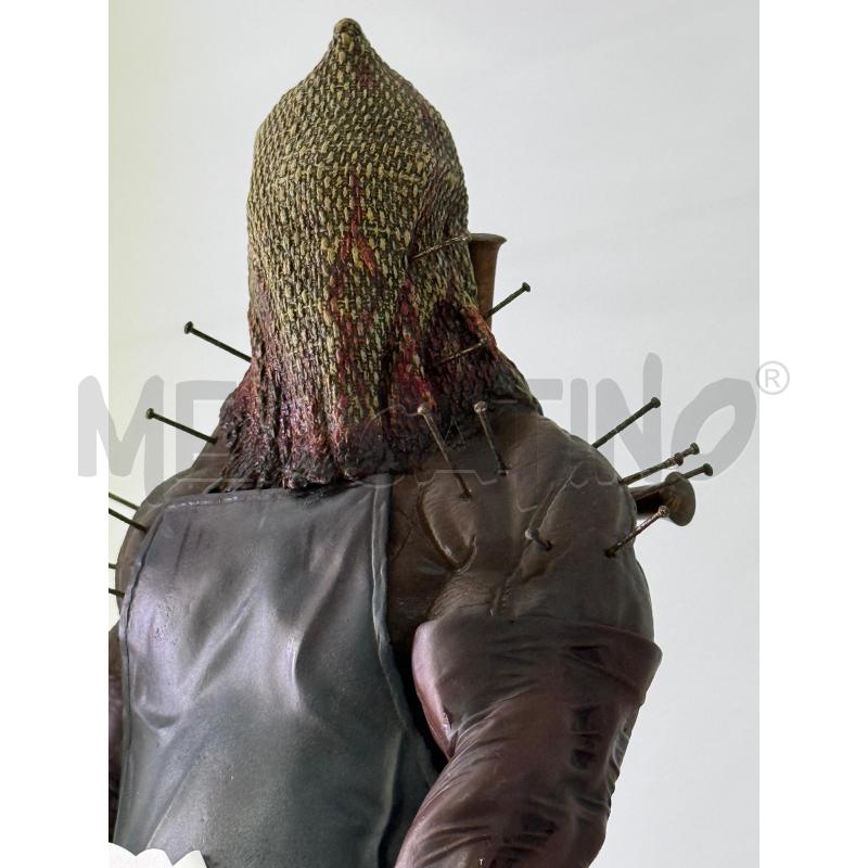 STATUA DA COLLEZIONE ACTION FIGURE RESIDENT EVIL: AFTER LIFE  | Mercatino dell'Usato Trapani via libica 2