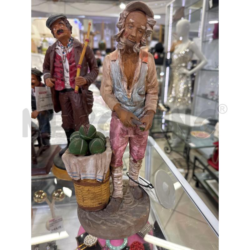 STATUA TERRA COTTA CESTO CON ANGURIE | Mercatino dell'Usato Trapani via libica 1