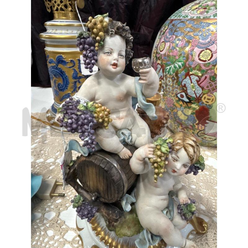 STATUETTA CAPODIMONTE PUTTI VENDEMMIA | Mercatino dell'Usato Trapani via libica 2