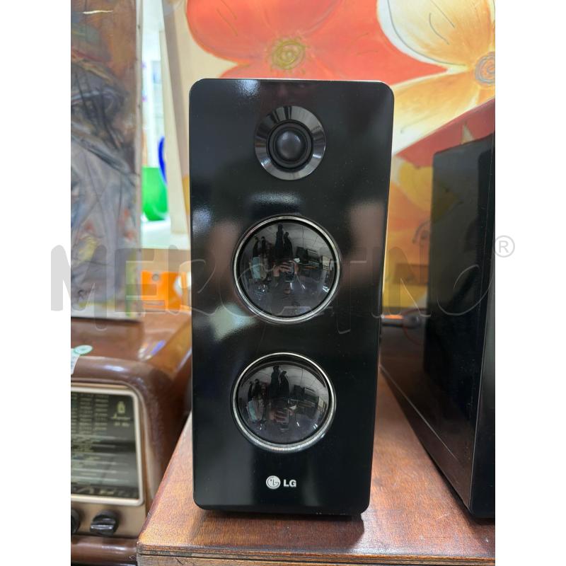 STEREO AUTO CON MOBILE E CASSE  | Mercatino dell'Usato Trapani via libica 2