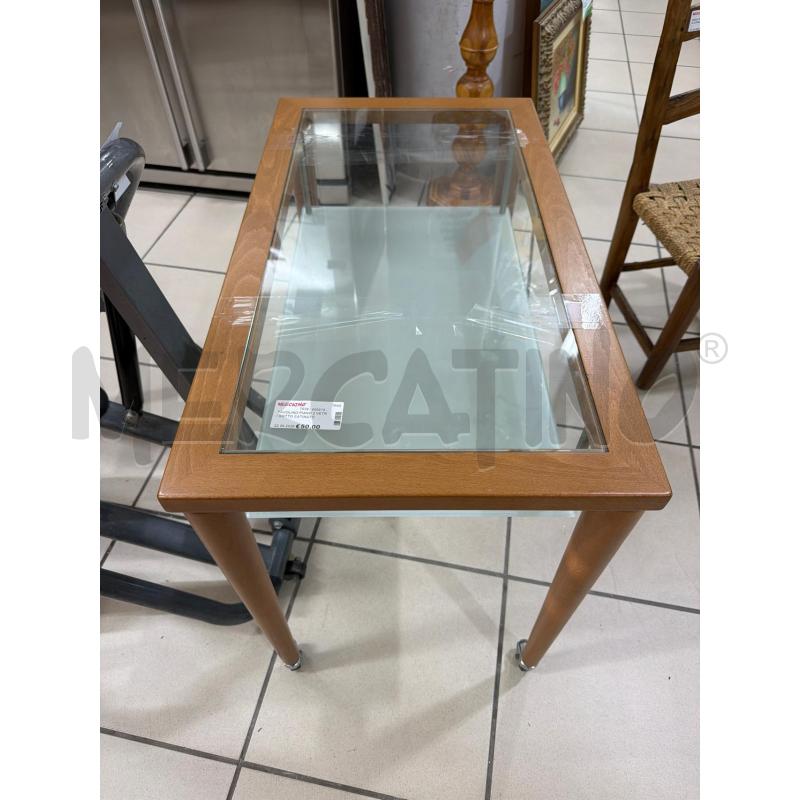 TAVOLINO PIANO 2 VETRI SOTTO SATINATO E PIEDI ROTELLE | Mercatino dell'Usato Trapani via libica 2