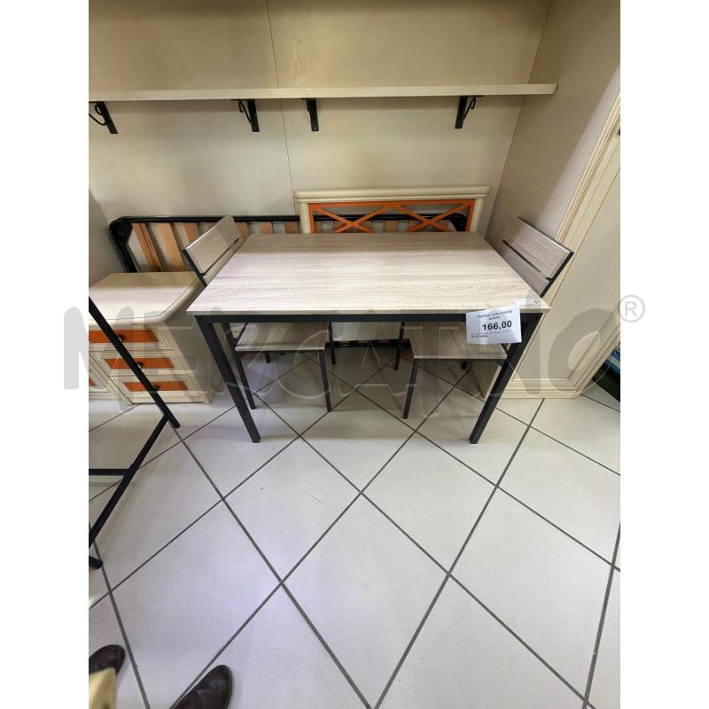 TAVOLO CON 4 SEDIE ACERO | Mercatino dell'Usato Trapani via libica 1