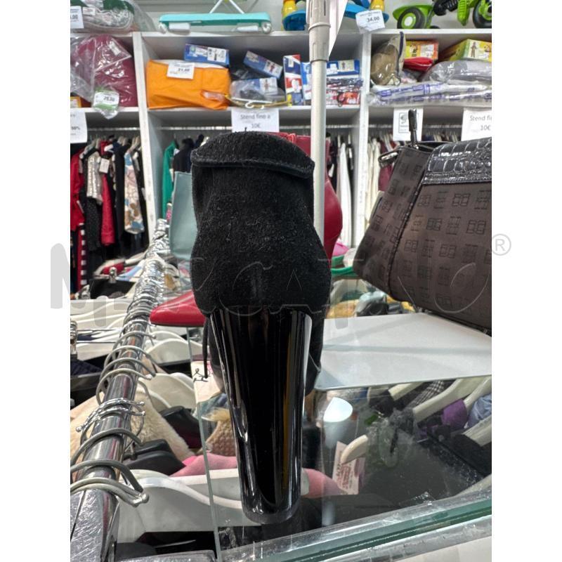 TRONCHETTO DONNA HOGAN NERO SCAMOSCIATO | Mercatino dell'Usato Trapani via libica 4