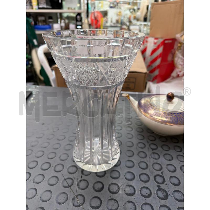 VASO VETRO INTAGLIATO  | Mercatino dell'Usato Trapani via libica 1