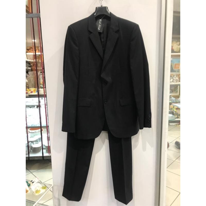 VESTITO UOMO GESSATO CALVIN KLEIN | Mercatino dell'Usato Erice casa santa  zona carcere